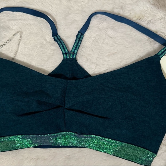 Beyond Yoga Luxury Shine On Bra! Super Soft Made in the USA Size Small NWT - Picture 6 of 10